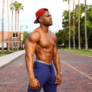 Meet your Posher, Dmitri